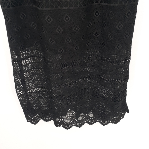 AMUR Tamara Dress - Picture 7 of 10